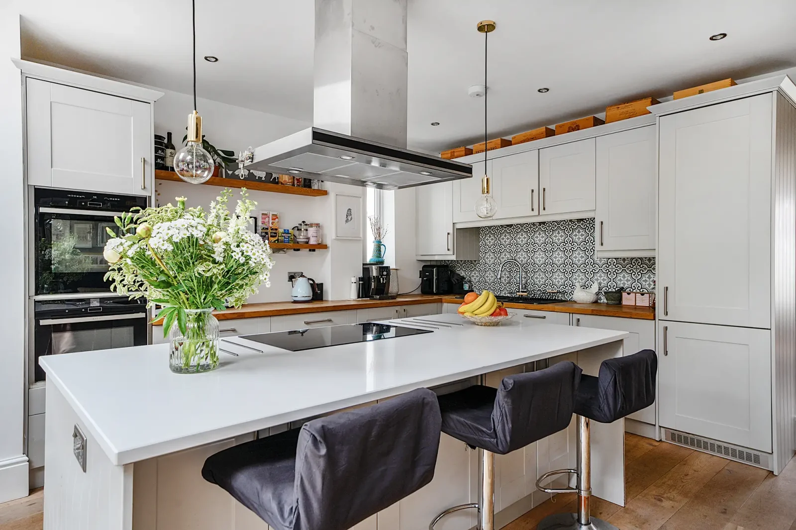 Dawsons kitchen with detached island